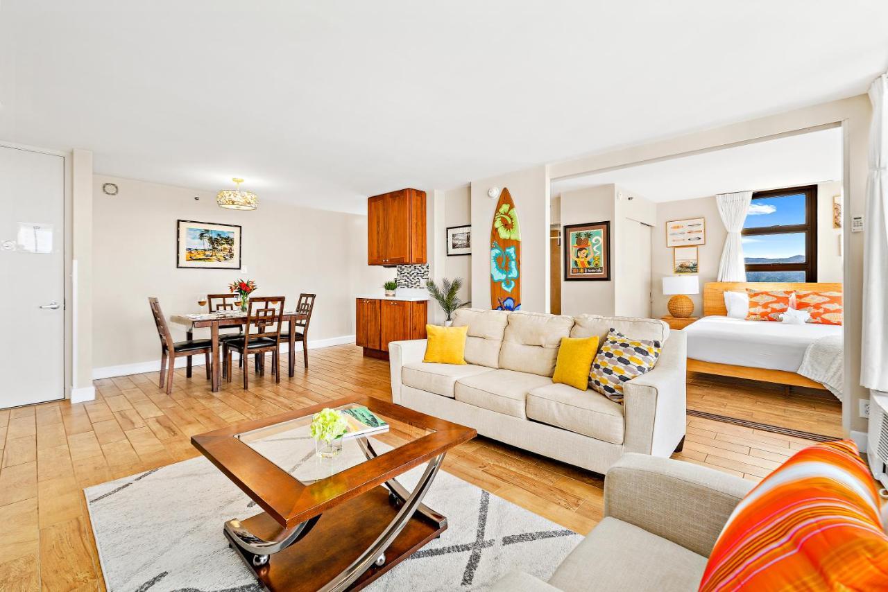 Waikiki Banyan 1Br With Great Ocean Views, Steps To Beach & Parking! Honolulu Dış mekan fotoğraf