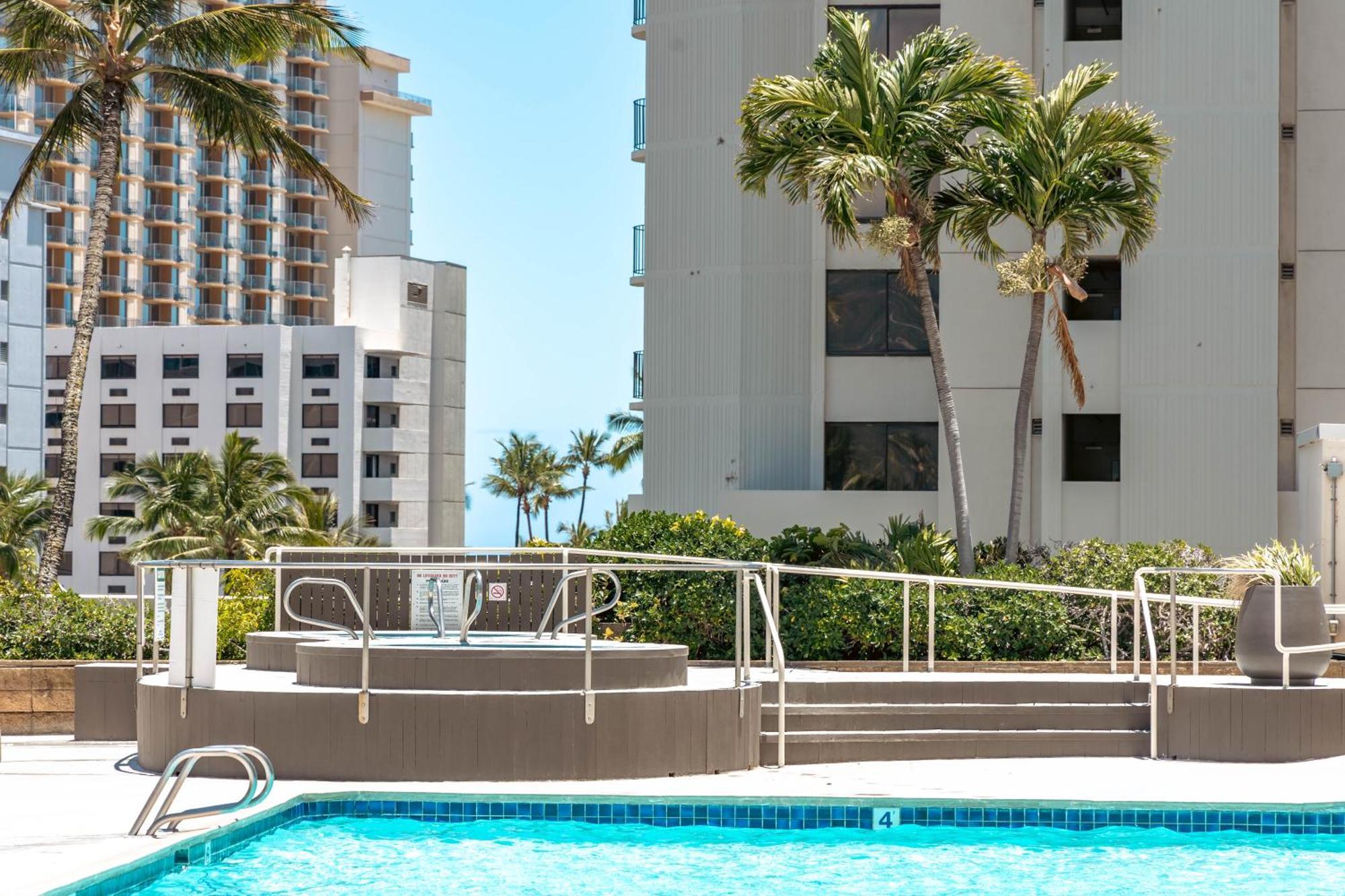 Waikiki Banyan 1Br With Great Ocean Views, Steps To Beach & Parking! Honolulu Dış mekan fotoğraf